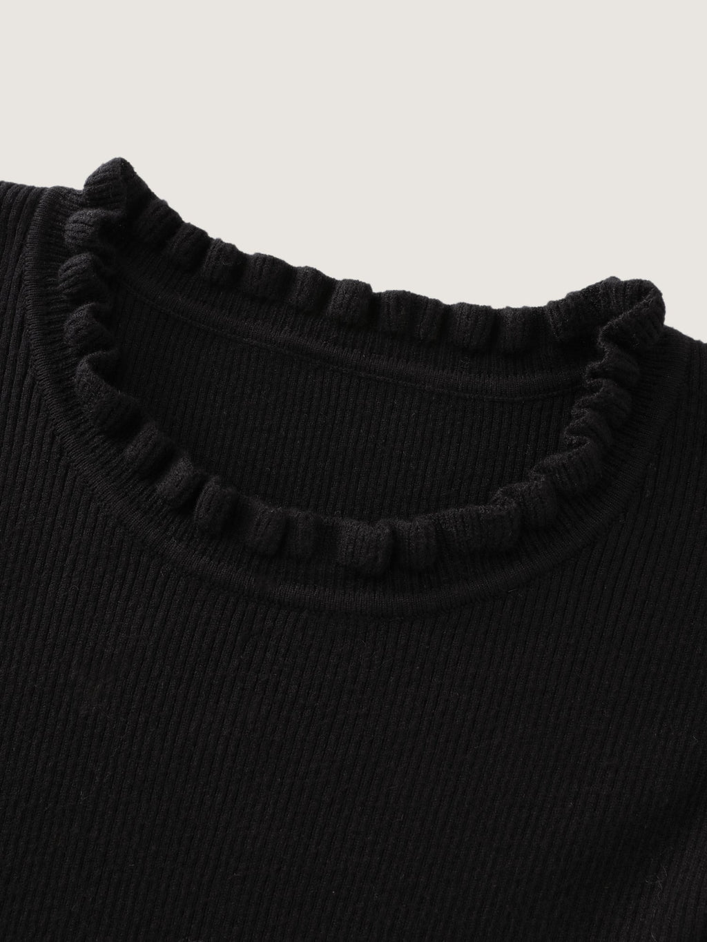 Supersoft Ruffled Neck Fitted Solid Pullover
