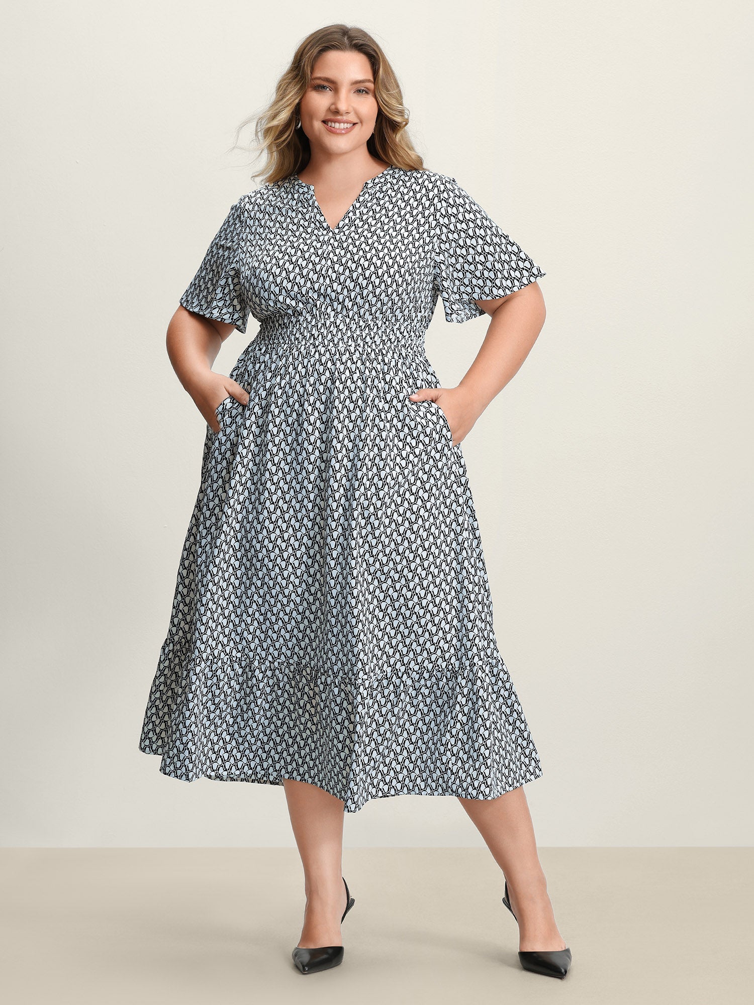 Geometric Print Waist-Cinched Tiered Midi Dress