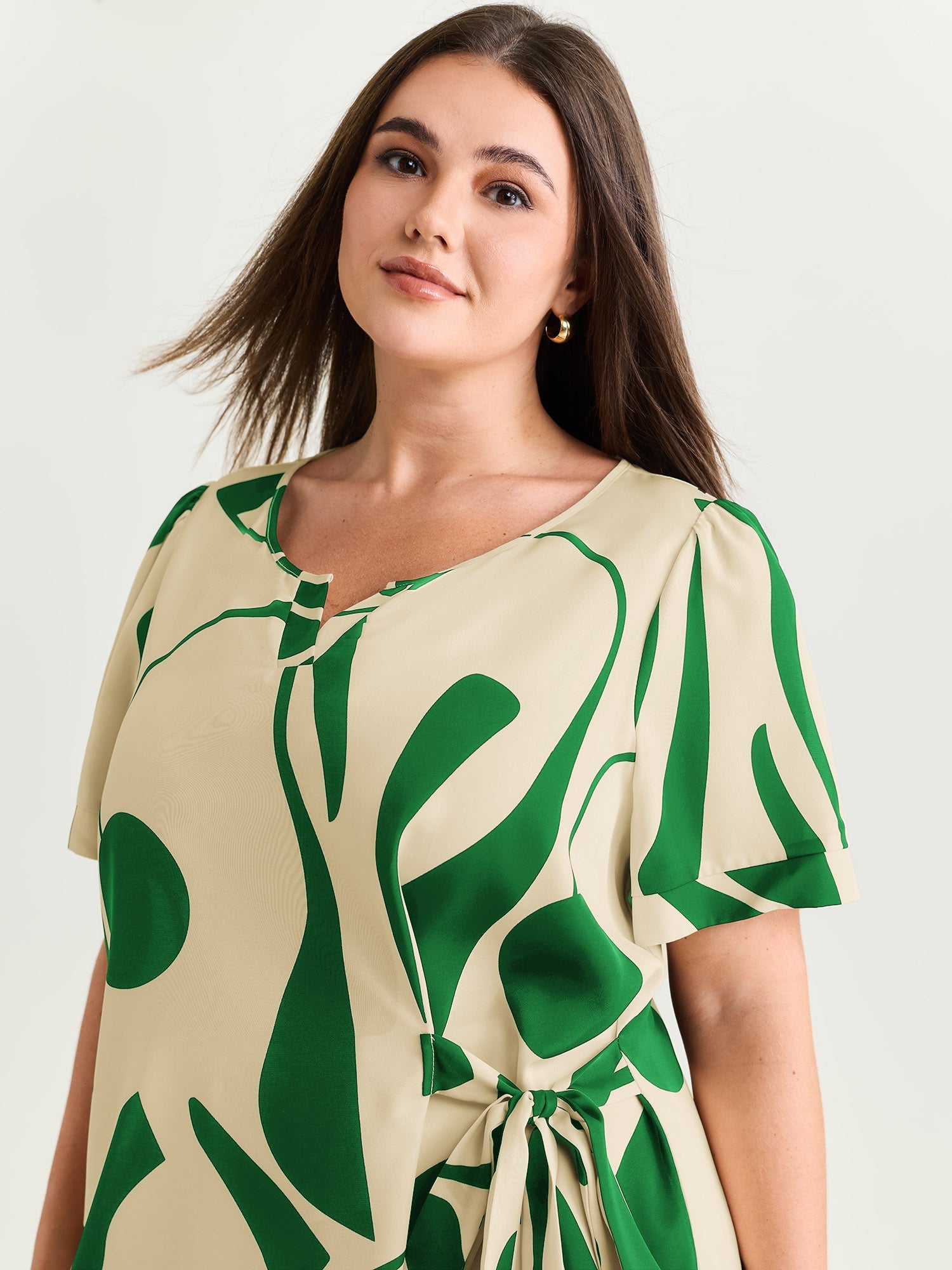 Abstract Print Knotted Blouse