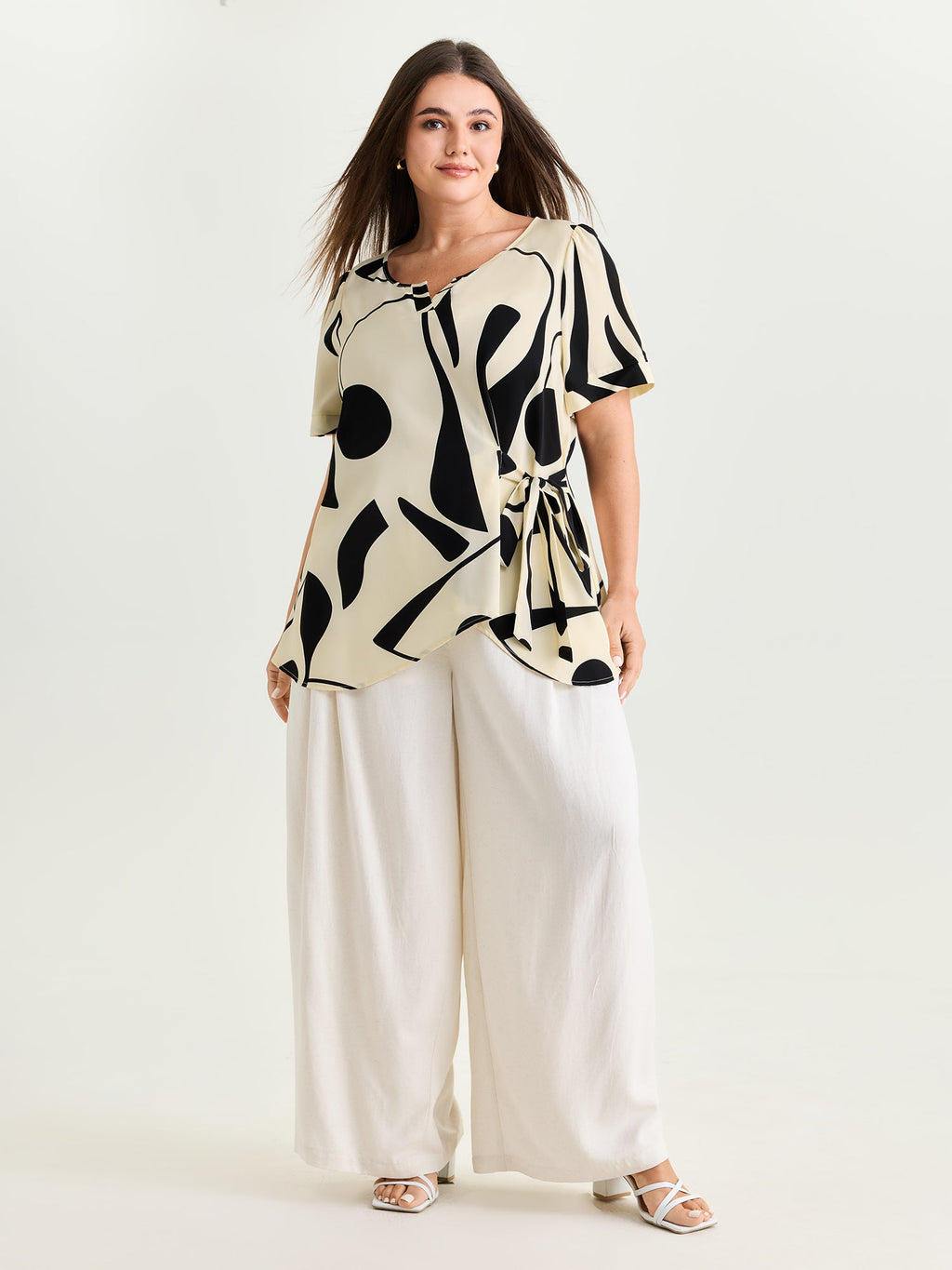 Abstract Print Knotted Blouse