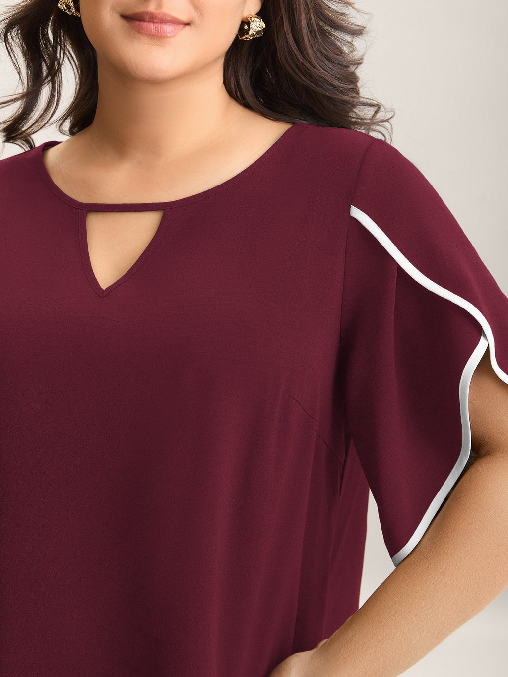 Color Contrast Petal Sleeve Shirt