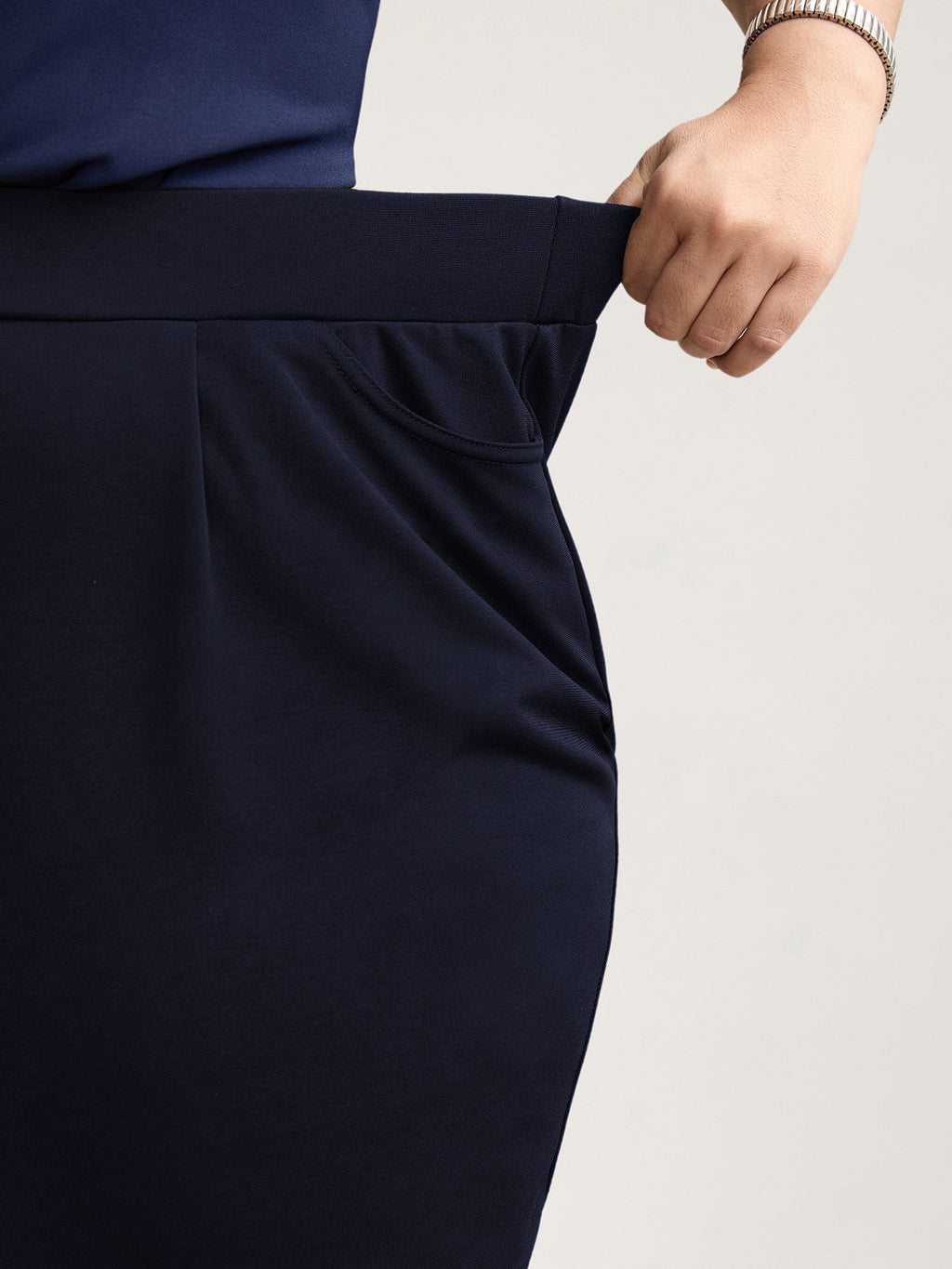 Pleated Stretchy Waist Skinny-Fit Pants