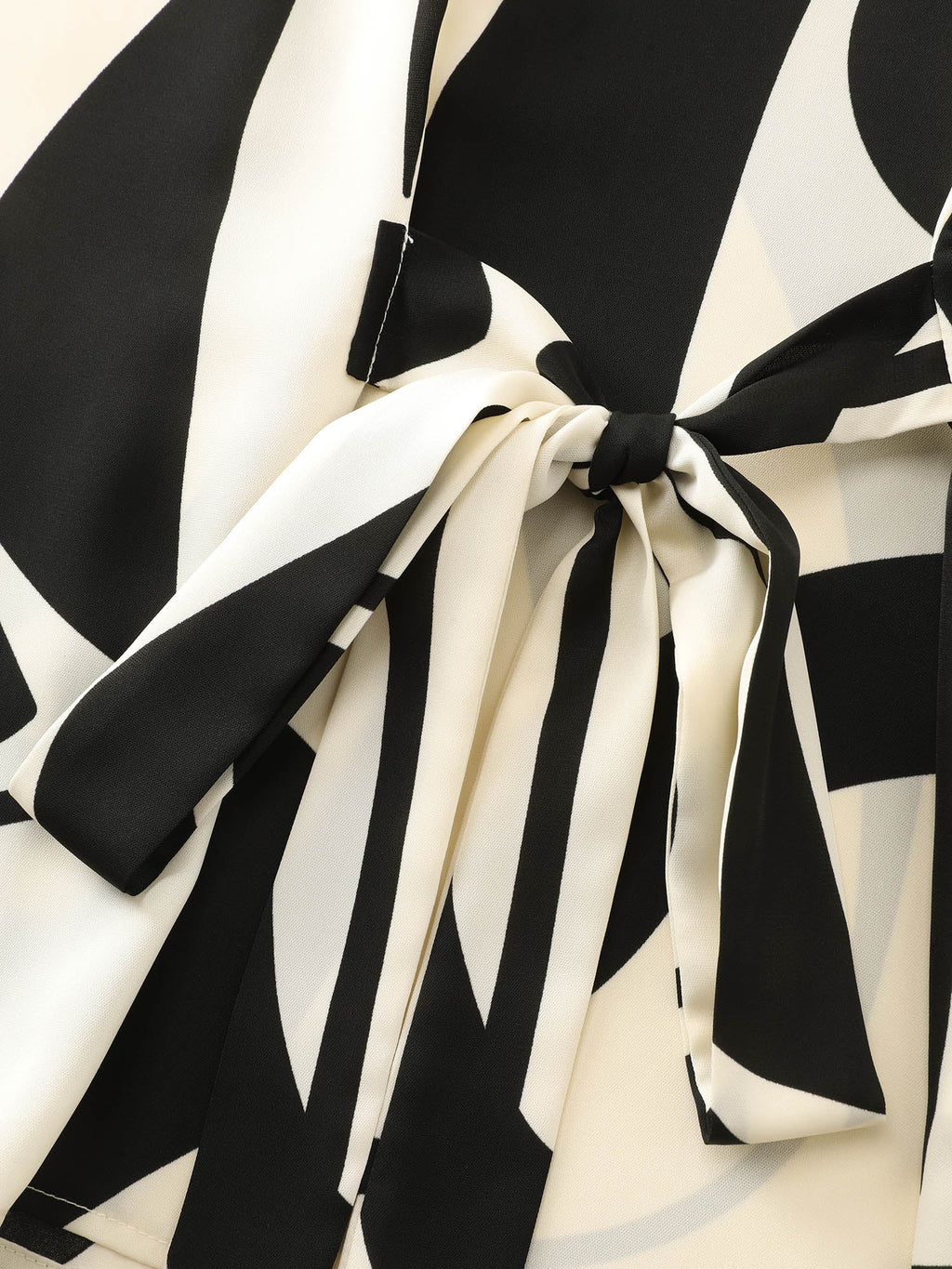 Abstract Print Knotted Blouse