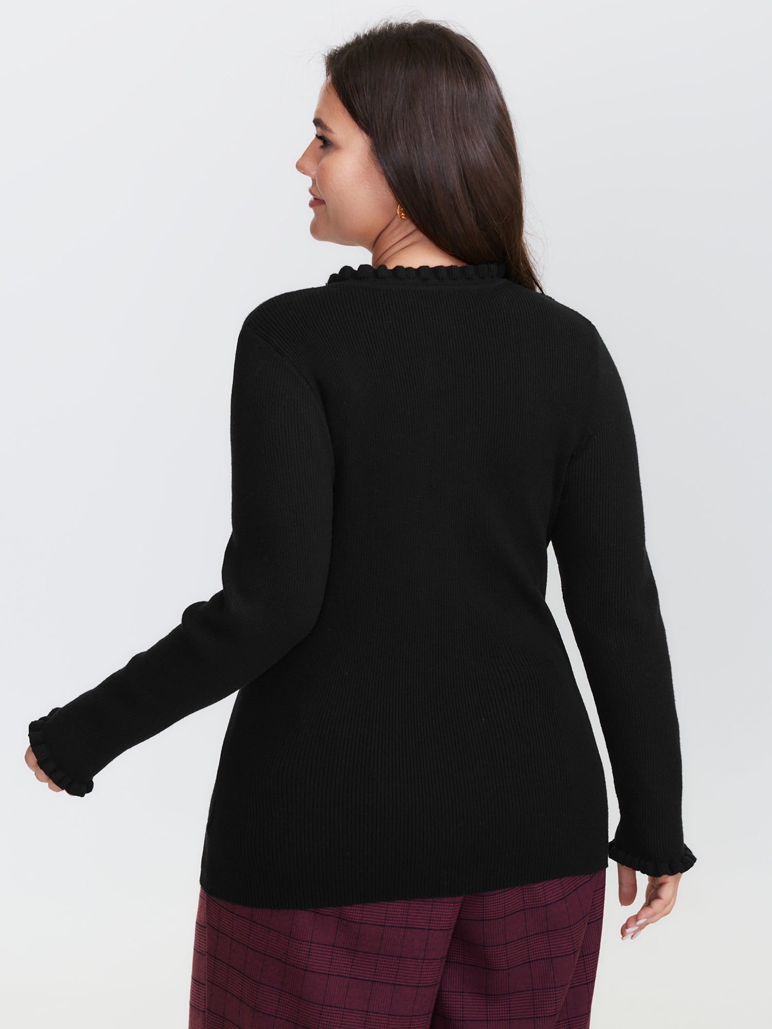 Supersoft Ruffled Neck Fitted Solid Pullover