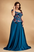 Curveins Plus Size Elegant V-Neck Sequin Detail Short Sleeve Long Dress