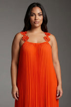 Curveins Plus Size Halter Neck Spaghetti Strap Floral Backless Pleated Maxi Dress